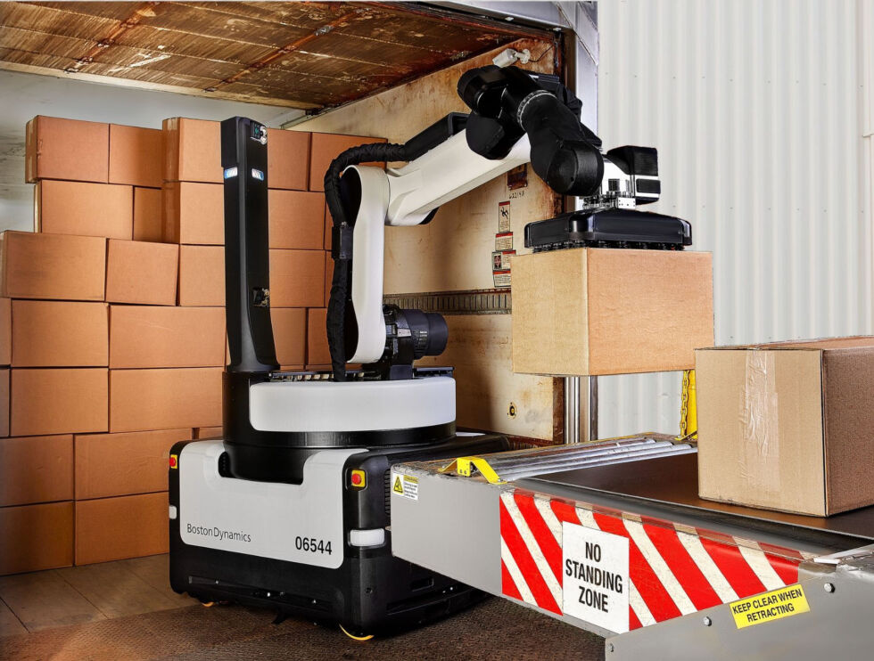 Stretch can drive right into a truck and start autonomously unloading boxes. 