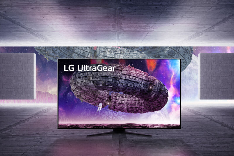 LG UltraGear 48GQ900.