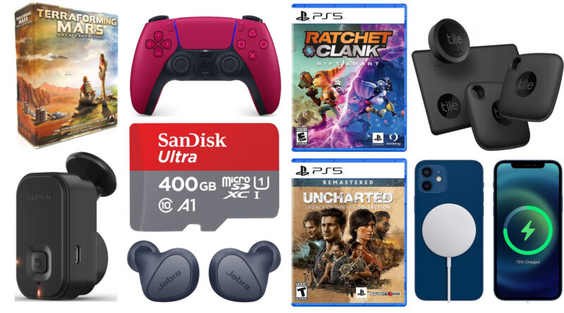  PlayStation Days of Play sale, SanDisk storage, and more