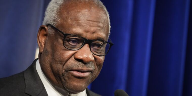 texas-looks-to-a-clarence-thomas-opinion-to-defend-its-social-media-law