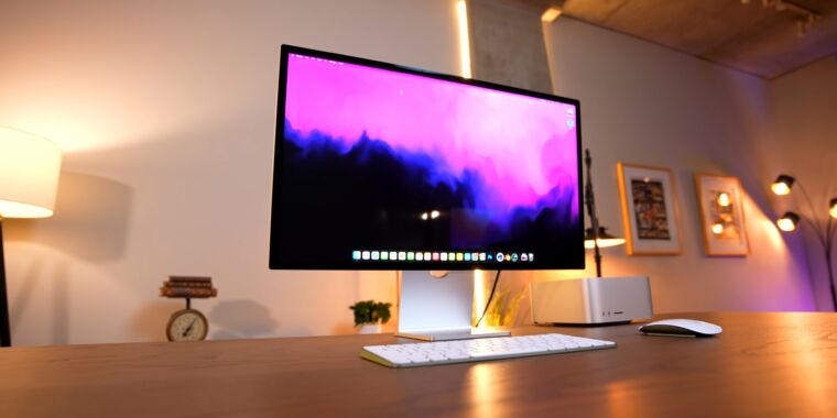 DIY Apple Studio Display uses 2014 iMac to save $730 – Ars Technica
