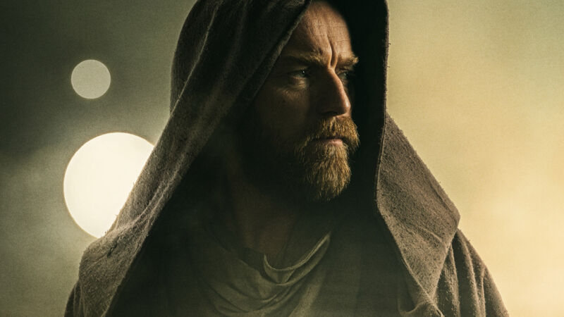 Ewan MacGregor reprises his role as a Jedi master in exile on Tatooine in <em>Obi-Wan Kenobi</em>.