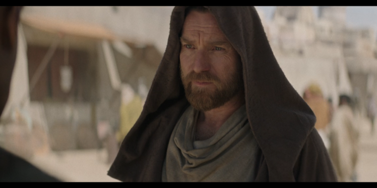 Review: Obi-Wan Kenobi debuts with prequel redemption in its scope thumbnail
