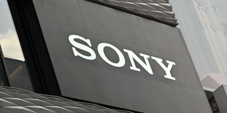 Sony accelerates push into car sector in diversification drive thumbnail