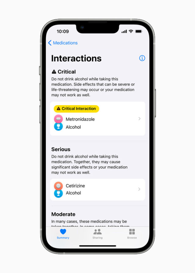 The Medications app can remind users when to take medications and alert them to potential interactions.