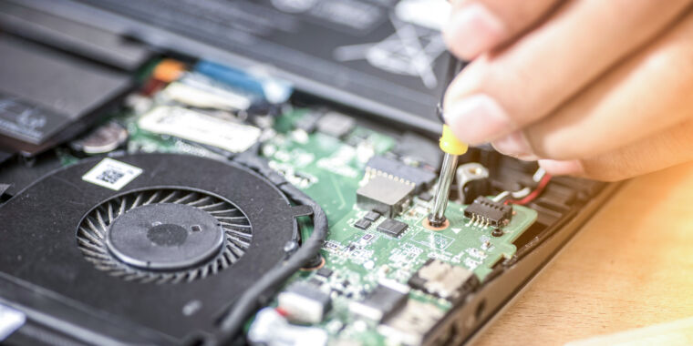New York state passes first electronics right-to-repair bill