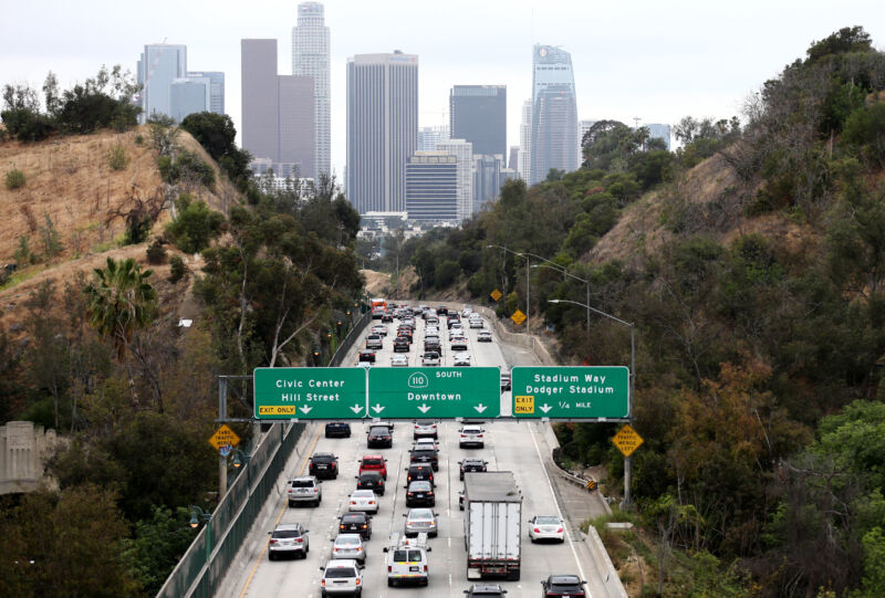 Five automakers tell the Feds they want California emissions rules