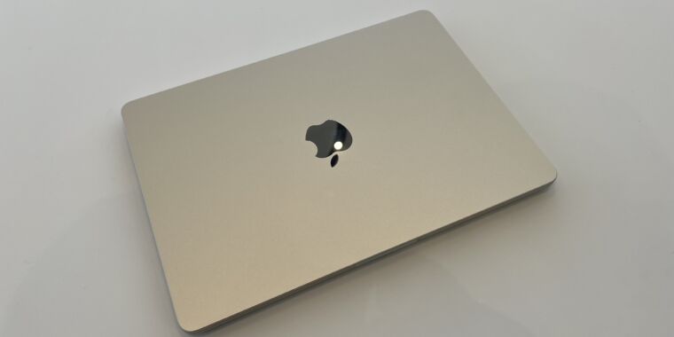 Orders for Apple's new M2 MacBook Air begin July 8 | Ars Technica