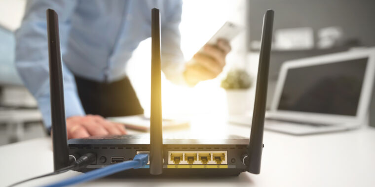 A wide range of routers are under attack by new, unusually sophisticated malware thumbnail