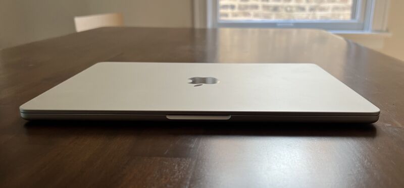 MacBook Air 2022, closed, on a table