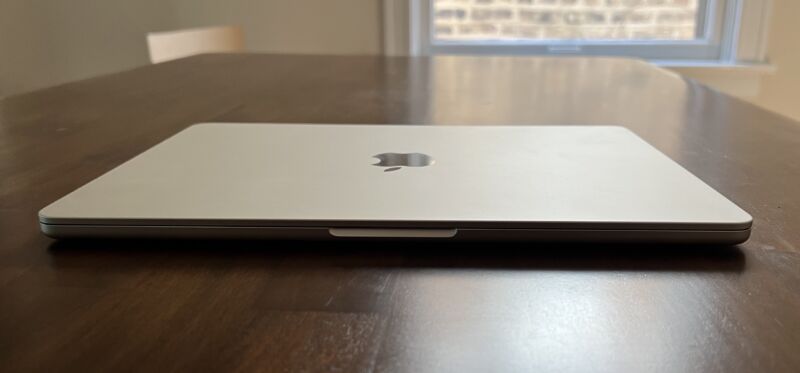 The 2022 MacBook Air.