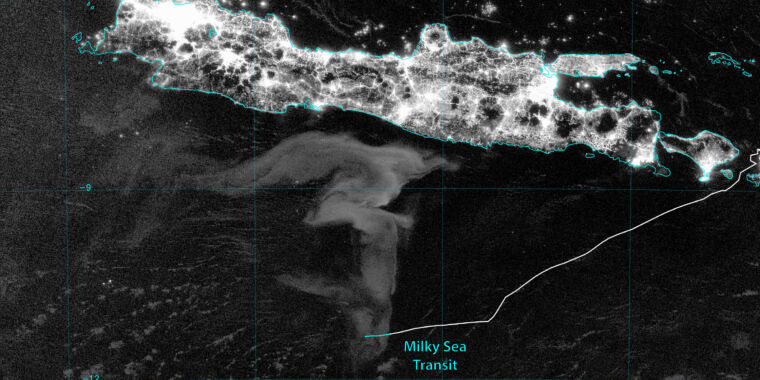 Satellite images + blessed boat vacation give new information on glowing “milky seas”