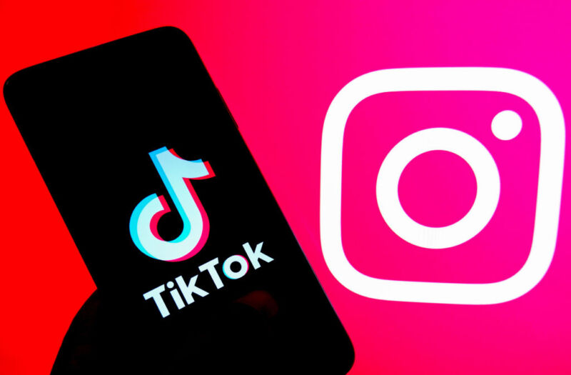 Meta a la dosis doble de relleno forzado en Instagram, Facebook en 2023 [Updated]