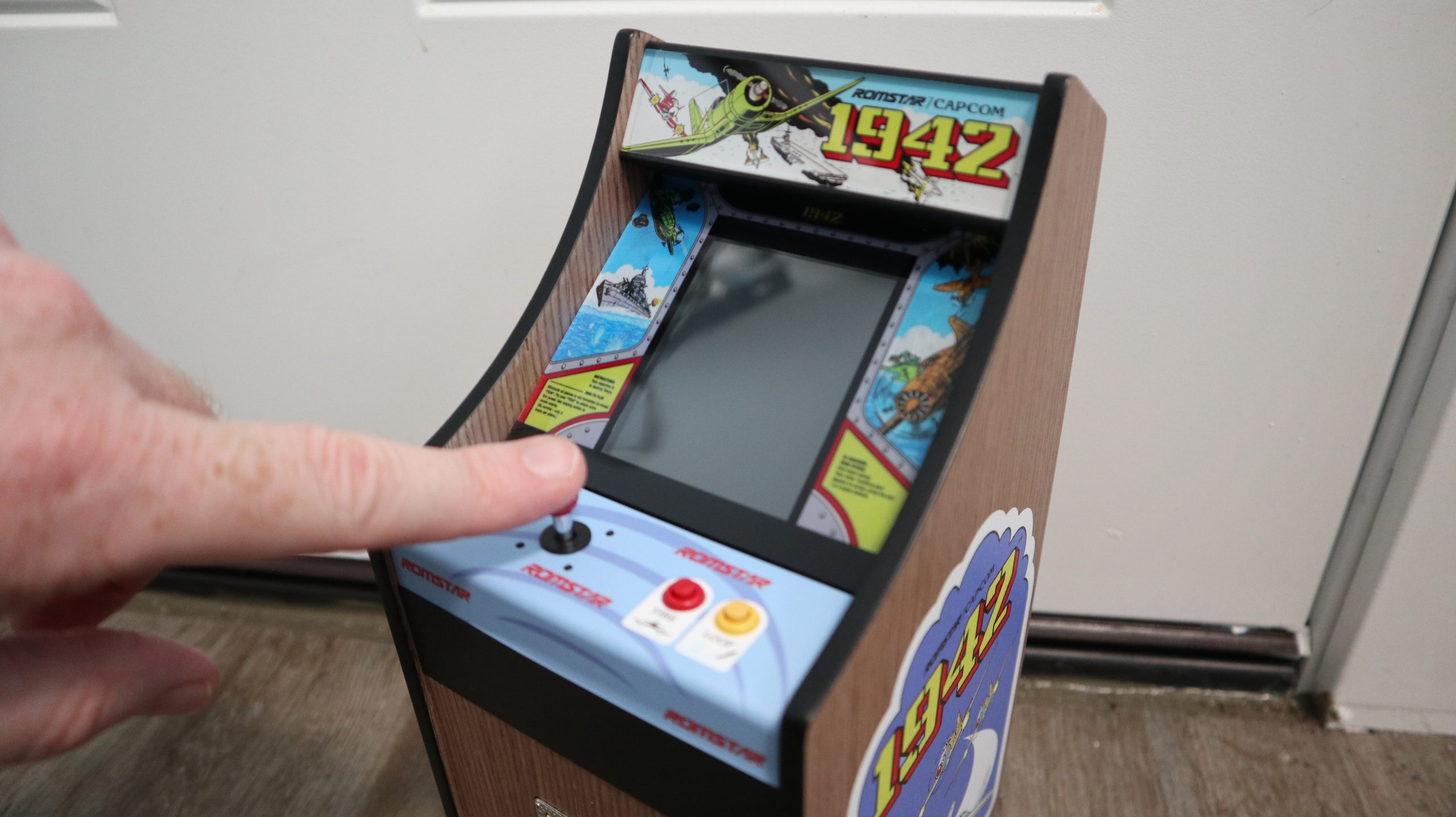 Expensive Mini Arcade Ars dives into the pricey-but-fancy world of miniature arcade cabinets ...