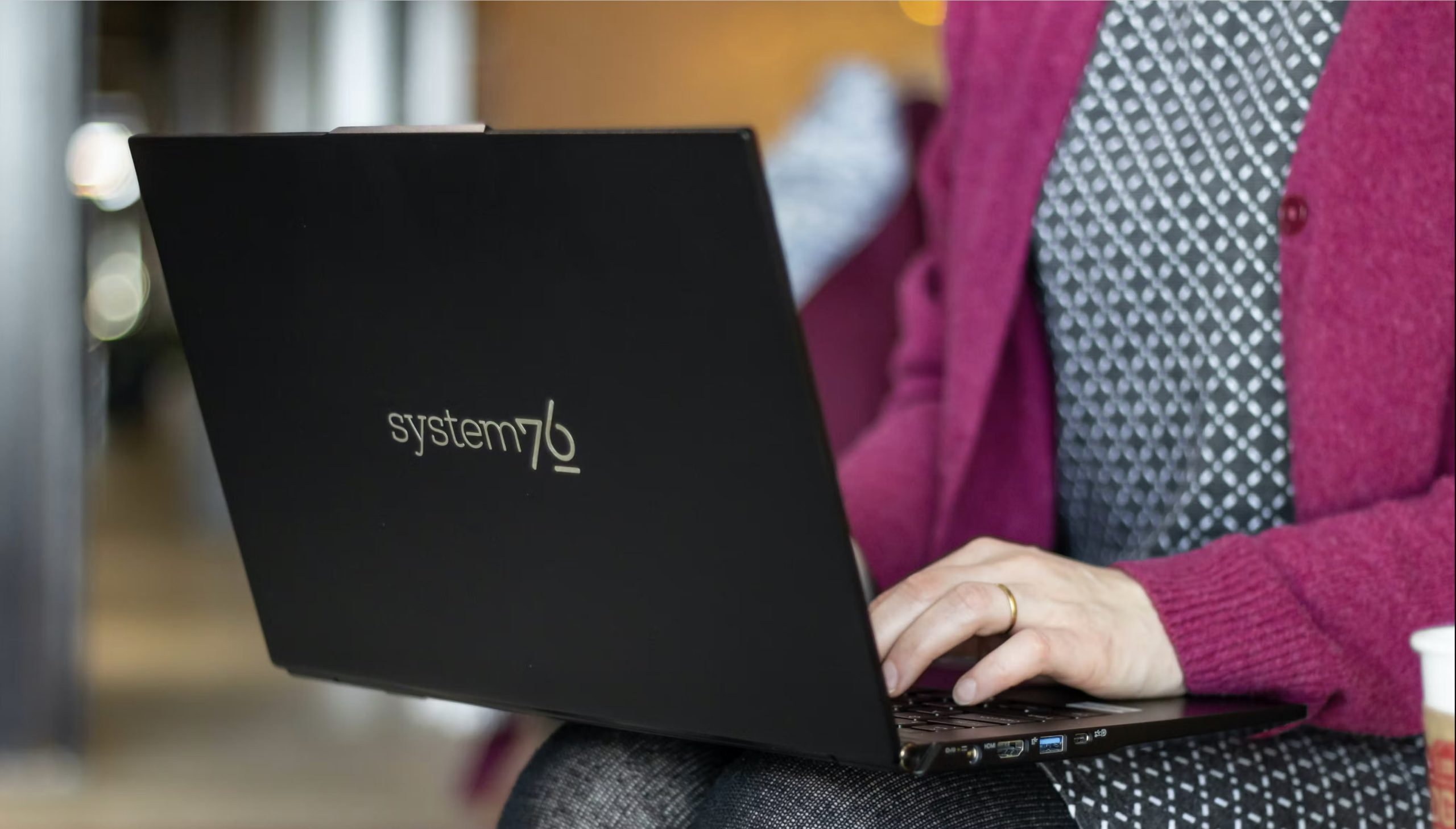 System76 launches Darter Pro Linux Laptop with Intel Meteor