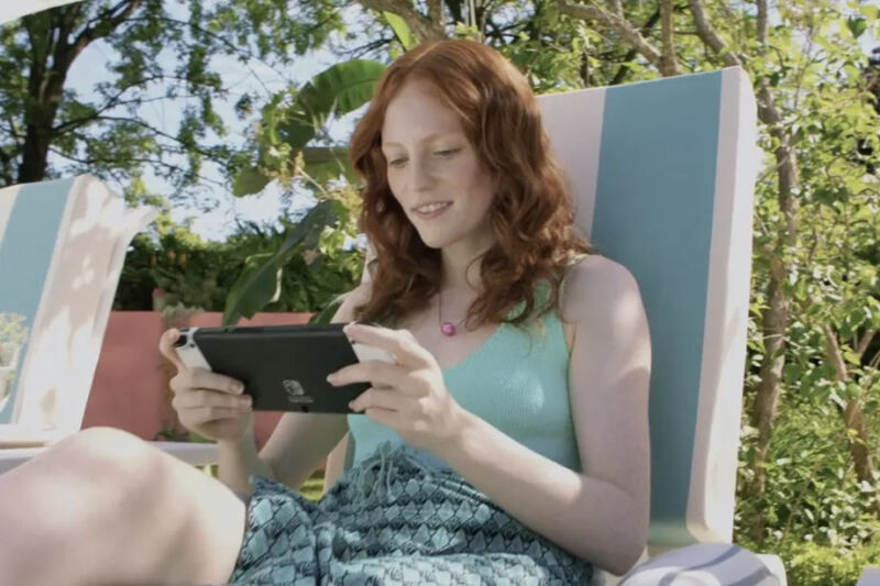 Even the shade may not be enough to keep your Nintendo Switch in extreme temperatures.