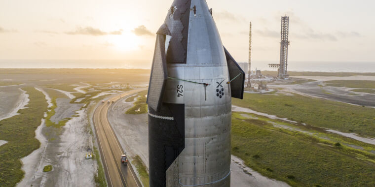 Rocket Report: A Minotaur explodes following start Starship rolls to the pad