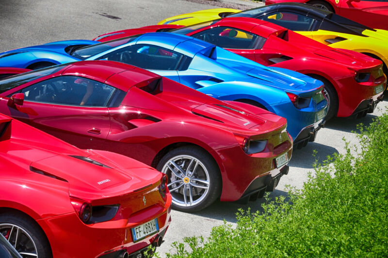 All these Ferraris have to be recalled because of a faulty brake fluid reservoir cap.