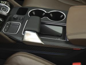 Acura MDX center console