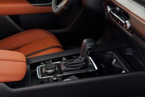 Mazda CX-50 center console