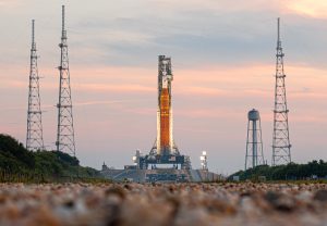 Report: Kennedy Space Center not ready for era of super heavy rockets