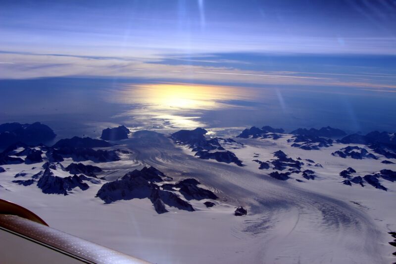 View of a survey flight over the Helheim/Kangerlussuaq area in Greenland.