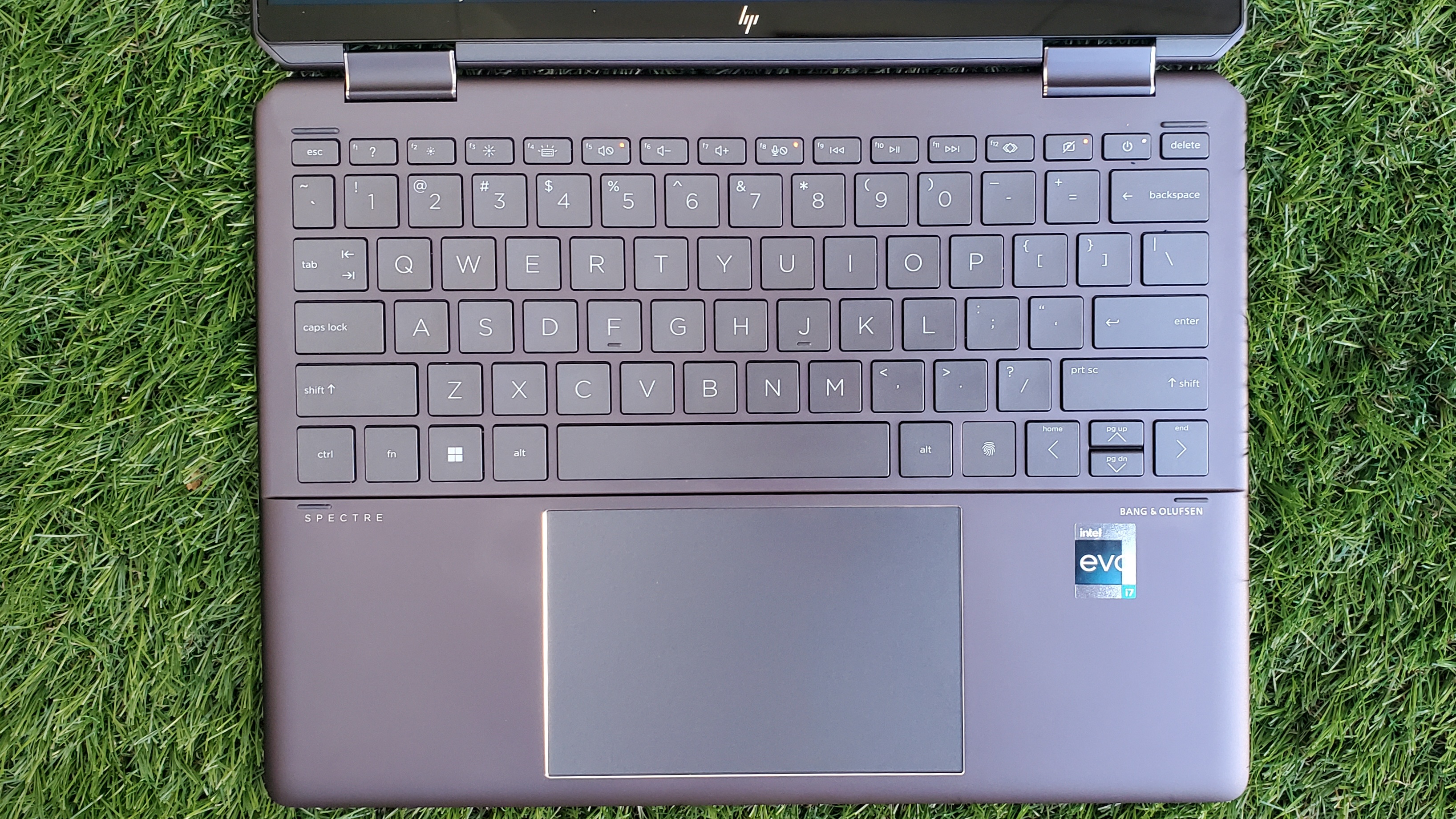 Review: HP's 13.5-inch Spectre x360 is a top ultralight—with flair