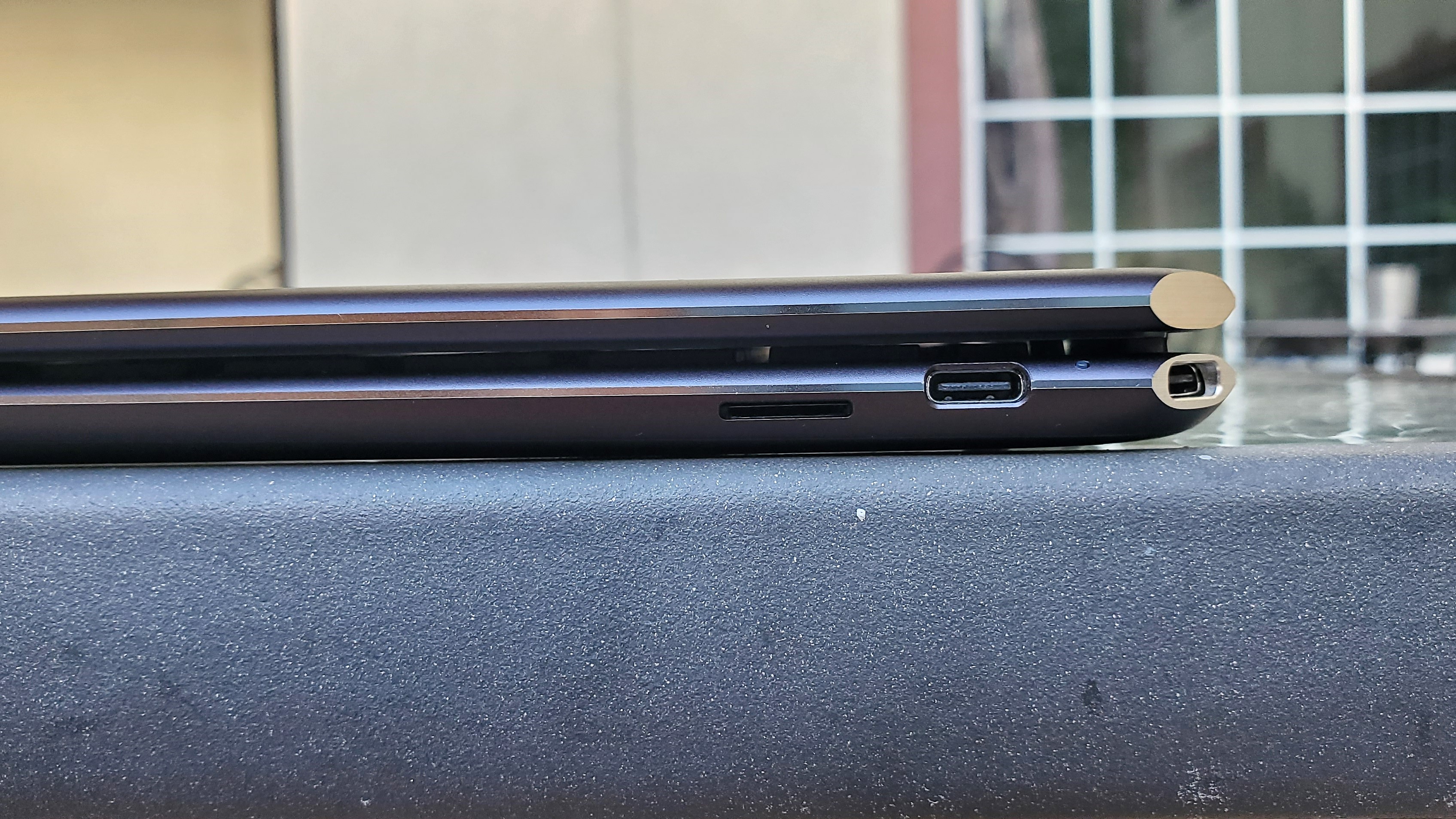 HP Spectre x360 13.5 (2022) Review