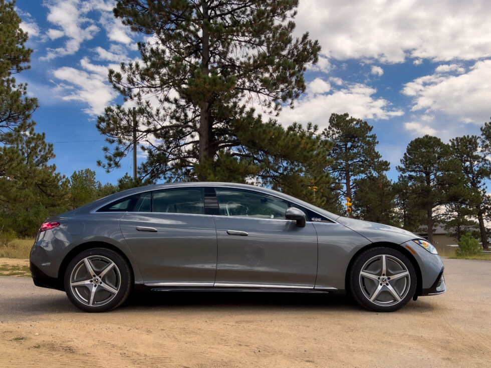 In profile, the EQE has a cab-forward shape that owes a lot to the 2004 Mercedes-Benz CLS.