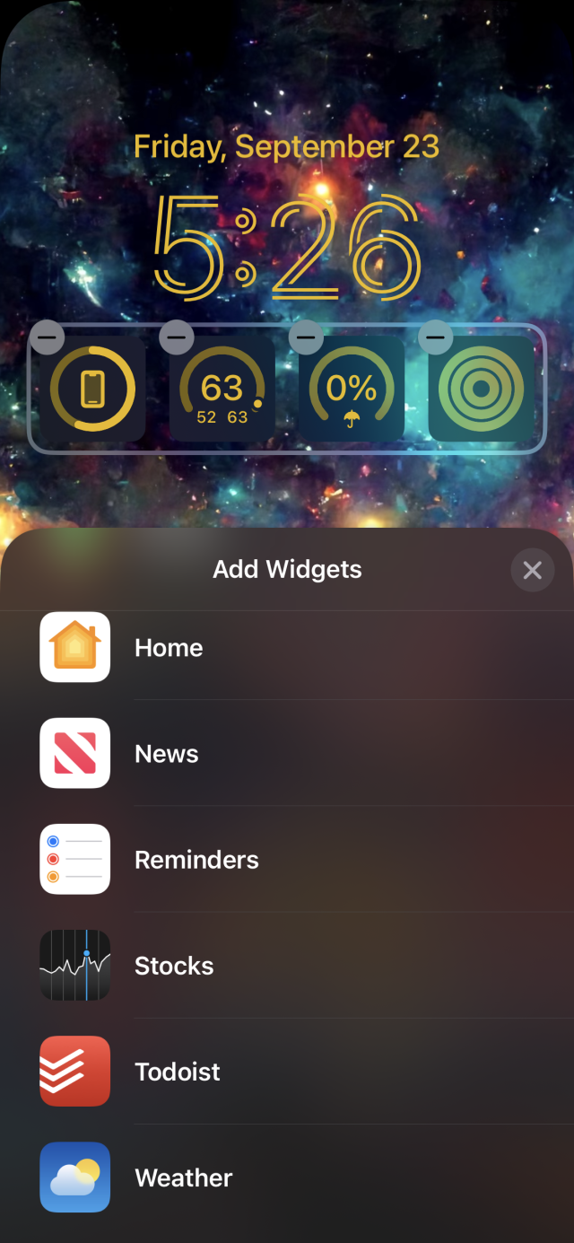 A vertically scrolling list of five apps that support widgets