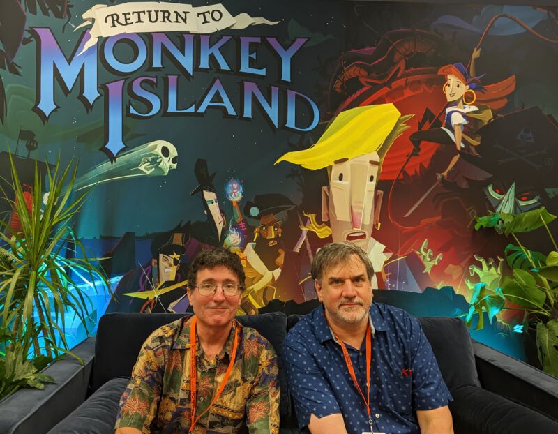 Dave Grossman (L) and Ron Gilbert (R) joined Ars Technica for a rare interview in Seattle at PAX West 2022.