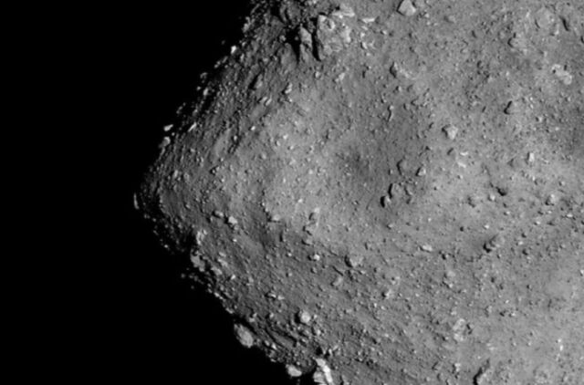 Asteroid Ryugu was once part of a much larger parent body, new results find