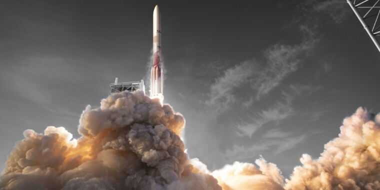 Rocket Report: Amazing view of Falcon 9 landing, spaceport suit Down Under thumbnail