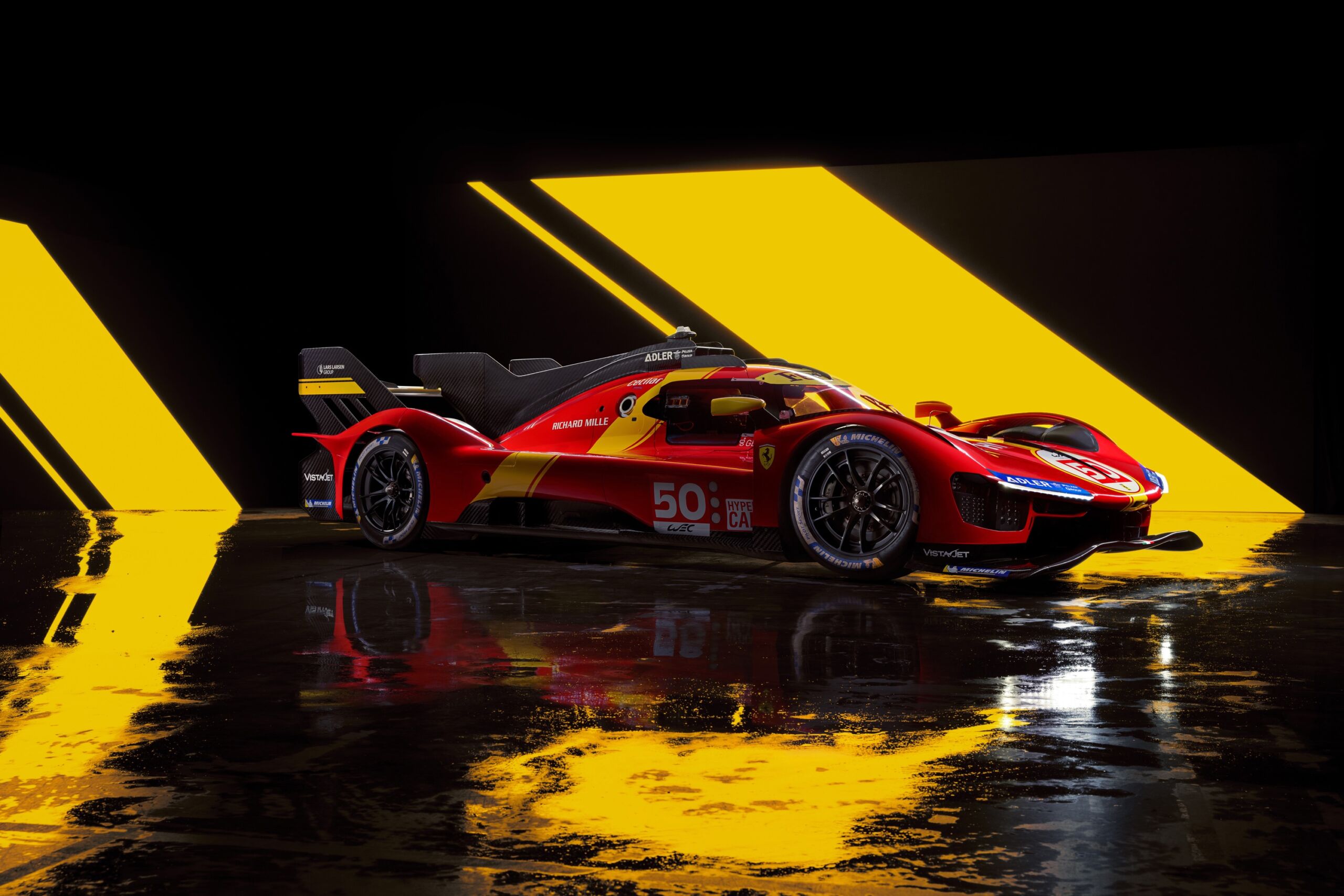Ferrari dévoile la version prototype de sa prochaine voiture de course LMH