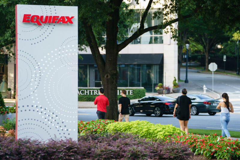 Equifax surveilled 1,000 remote workers, fired 24 found juggling two jobs