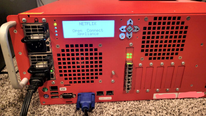 An Open Connect Appliance server from astir   2013 that a Redditor acquired.