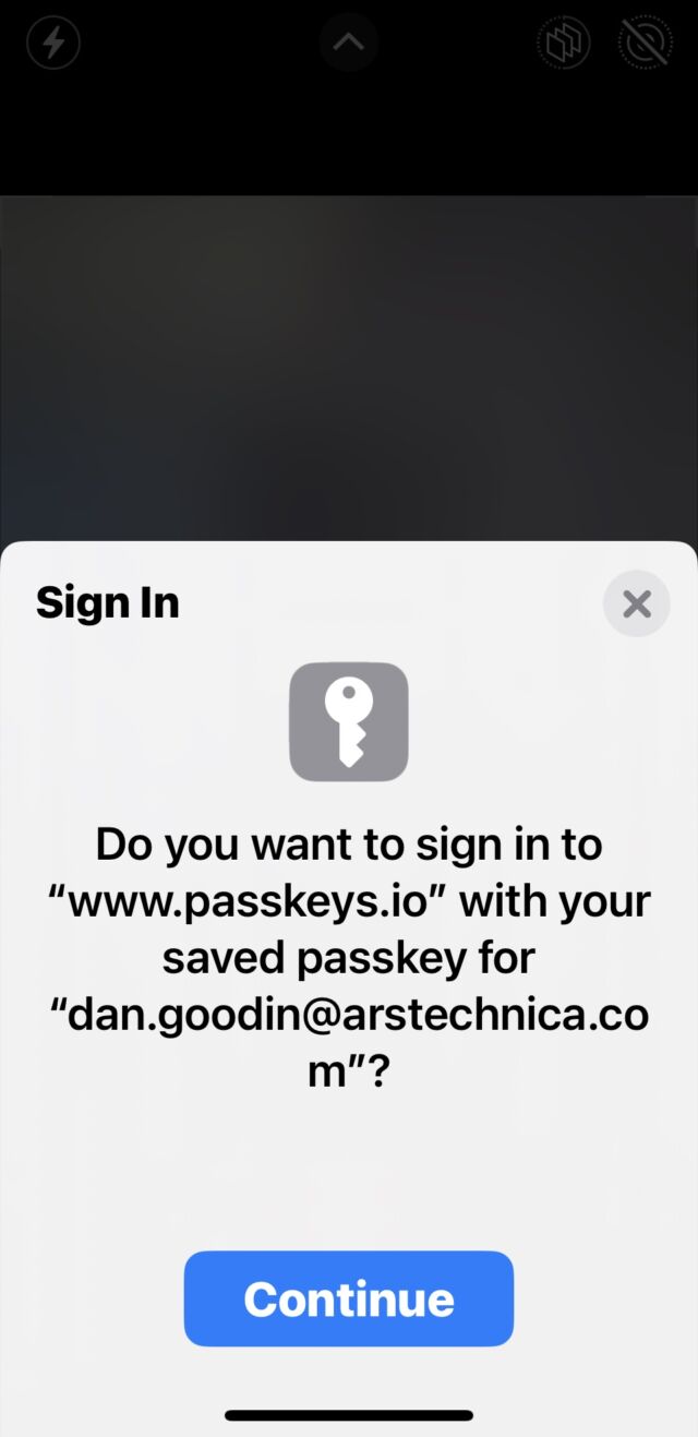 Google and Apple Want You to Log In With Passkeys. Here's What