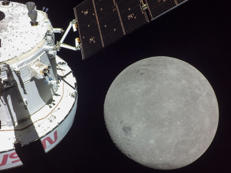 The Orion spacecraft approaches the Moon on Monday.