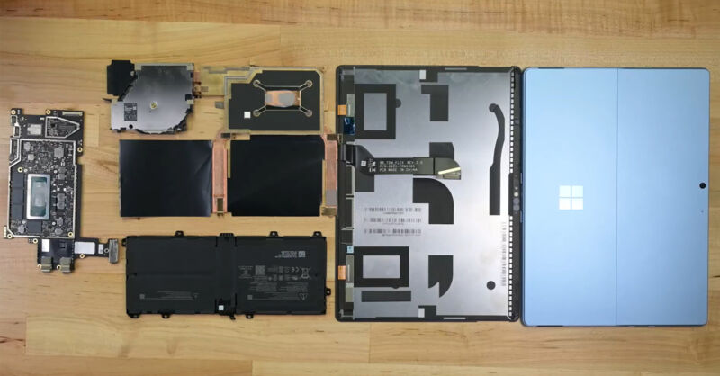 El desmontaje de Surface Pro 9 revela piezas modulares, planes de reparación de Microsoft para 2023