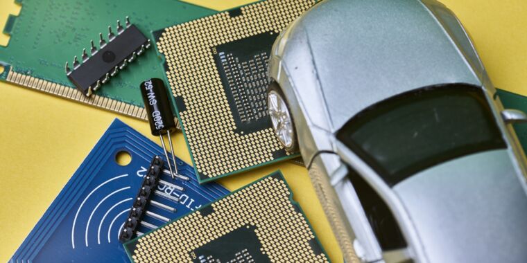 Automotive chip shortages to continue throughout 2023, industry says