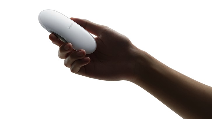 Oppo prototypes Magic Mouse-looking health tracker for the whole family