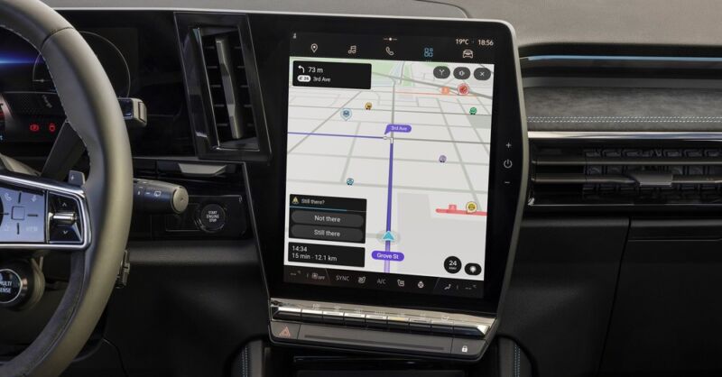 Android Automotive obtiene su aplicación número 38: Waze