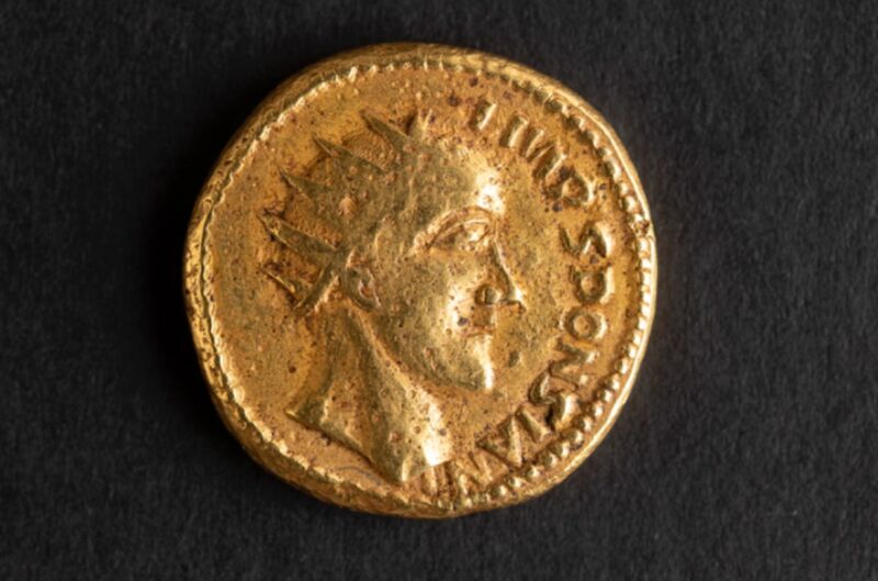 This Sponsian gold coin, circa 260-c.270 CE, was part of a cache discovered in Transylvania in 1713.