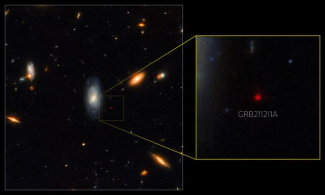 这张双子座北的图像叠加在哈勃太空望远镜拍摄的图像上，显示了来自长伽玛暴的千新星的近红外余辉。