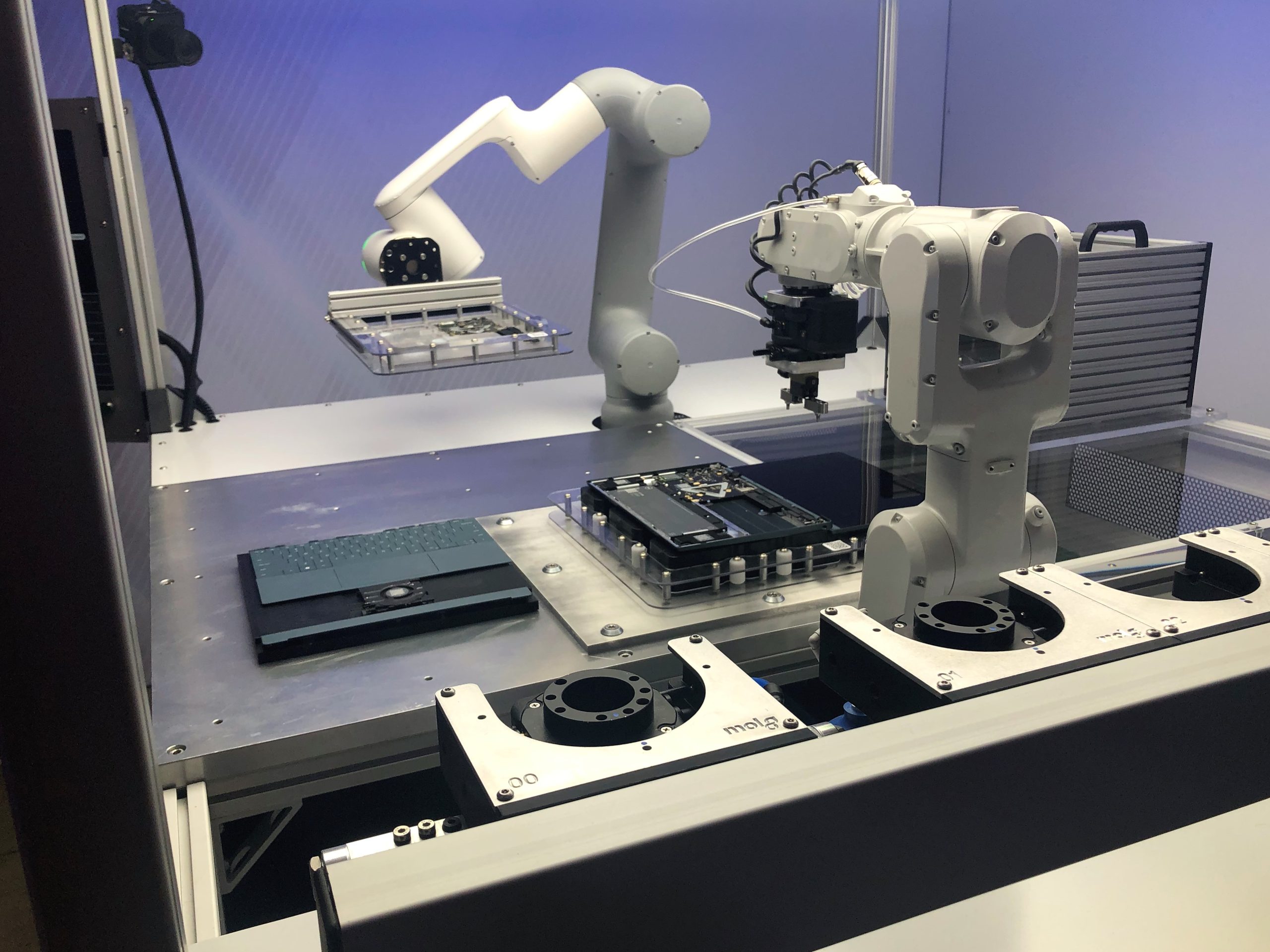 Dell concept laptop has pop-out components, disassembles