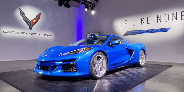 The Chevrolet Corvette gets all-wheel drive hybrid power for 2024 | Ars ...