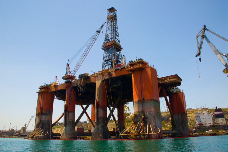 Oil Rig Drilling Platform in Dock for Maintenance