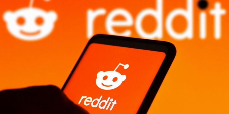 Supreme Court allows Reddit mods to anonymously defend Section 230 thumbnail