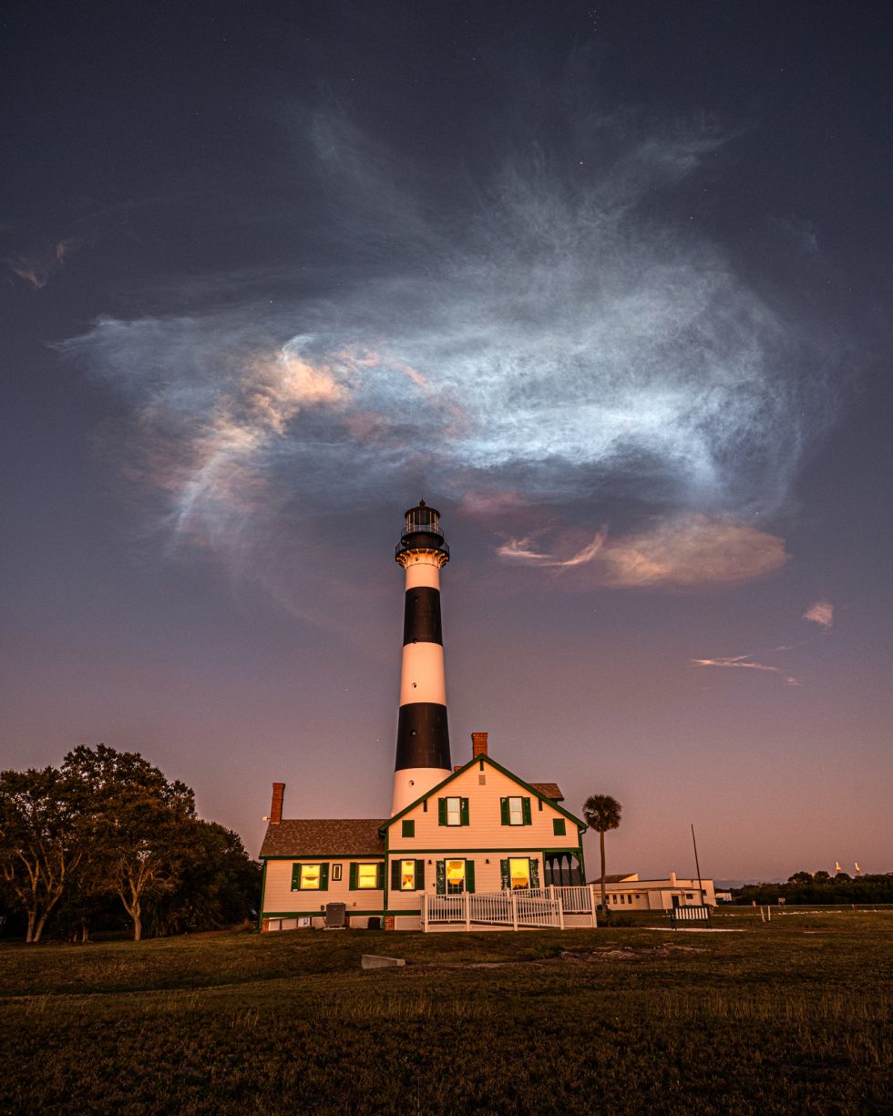 Noctilucent clouds on Sunday evening, post-launch. 