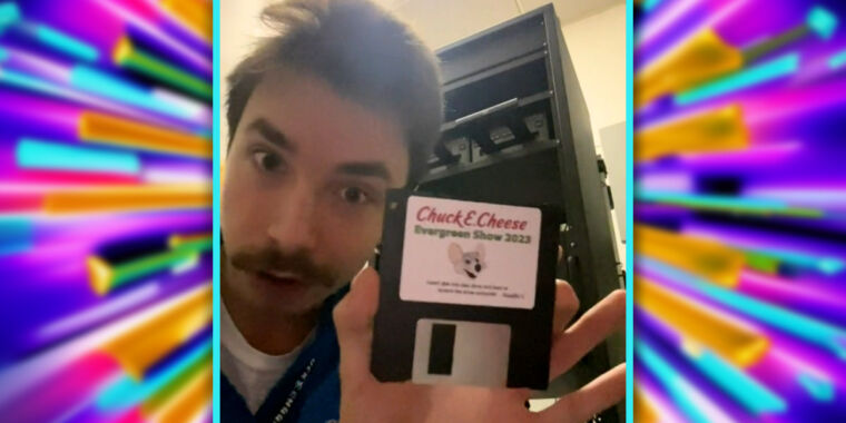 Chuck E. Cheese todavía usa disquetes en 2023, pero no por mucho tiempo